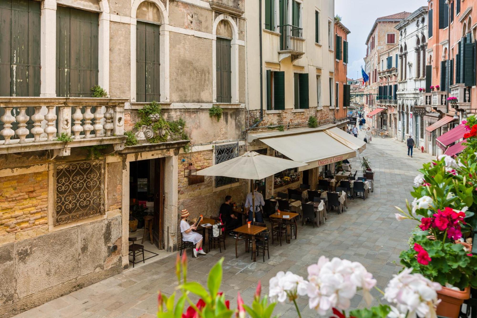 Ca Del Bezzo - Comfort & City View Venedik Dış mekan fotoğraf